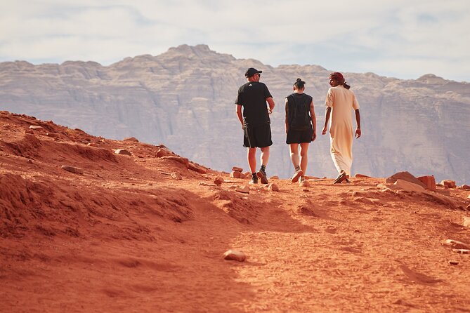 Half-Day Jeep Safari "Wadi Rum Highlights!" w/ Professional Bedouin Guide - Your Bedouin Guide Matters, Especially on the “How to See It” Part