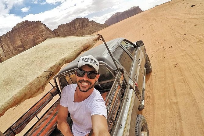 Half-Day Jeep Tour: "Wadi Rum Images" - Sandboarding included, and how to make the most of it