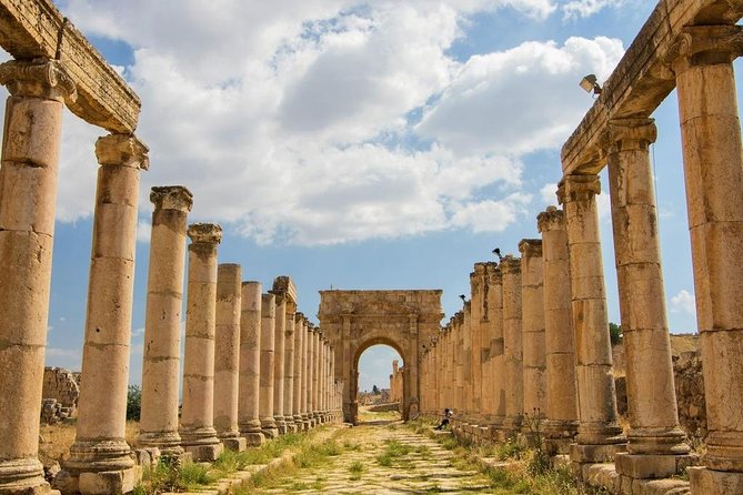 Half Day Tour To Jerash From Amman. - A Comfortable Ride, With Wi-Fi and Water