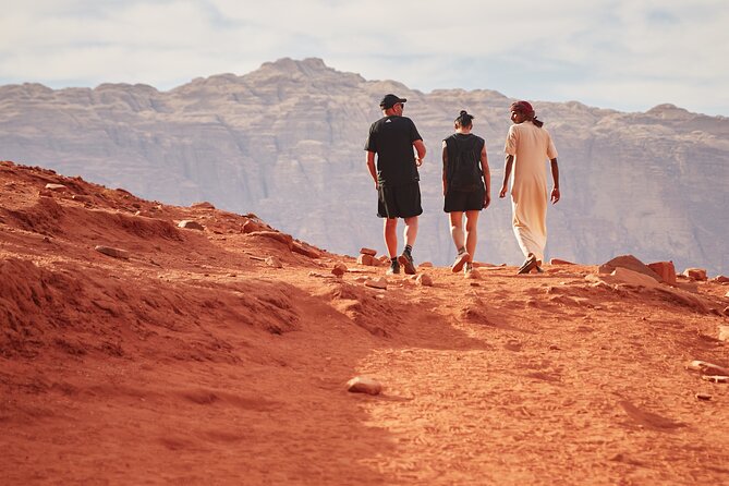 Jeep Tour in Wadi Rum with Professional Guide (Full day) - Lunch and sunset timing, so you do not rush the best hour
