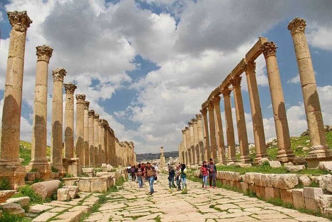 Jerash and Ajloun Castle Full-Day Tour from Amman or Airport - Ajloun Castle and Qalaat ar-Rabad: medieval fort views plus pine-forest breathing room