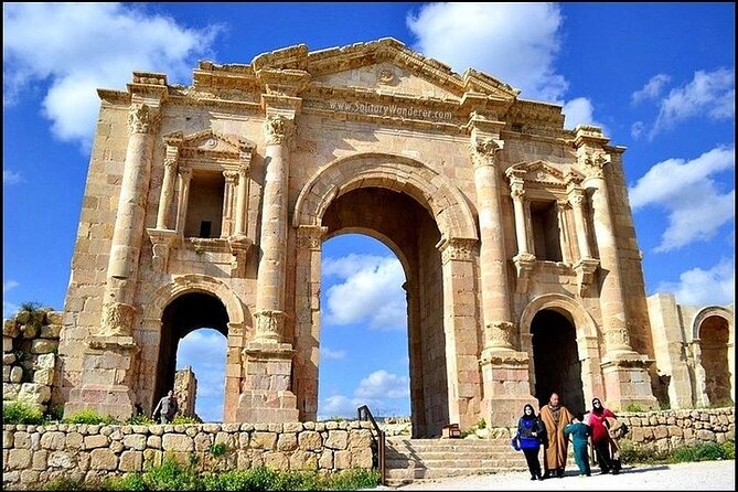 Jerash and Amman City Tour from Amman - Price and logistics: what $200 per group actually buys you