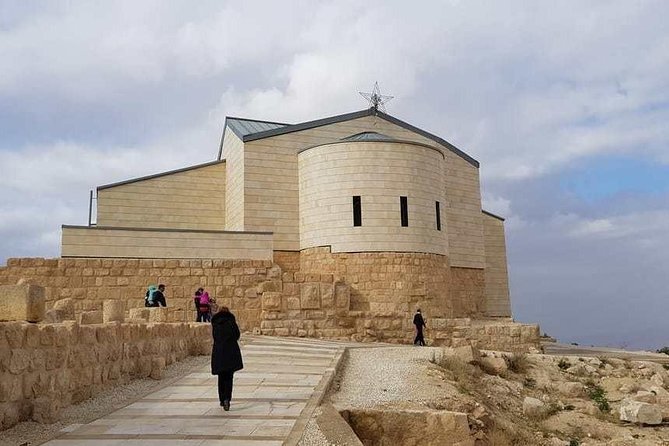 Jordan Short Break Tour for 02 days - 01 Night - Getting set up in Amman: private transfers and less time wrestling logistics