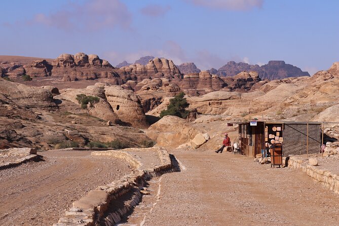 Literary tourism experience in Petra - Key things to know before you go