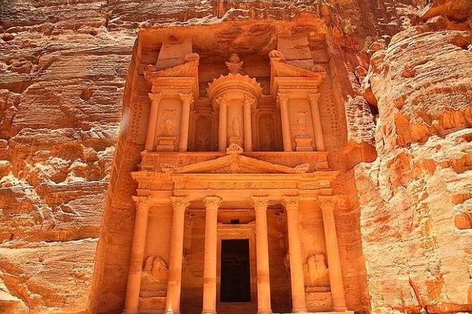 Multi day tour in Jordan - 08 Days - Day 2 in the North: Jerash and Ajlun Castle in One Long Day