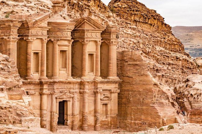 Multi day tour in Jordan - 08 Days - Day 5: Little Petra and Wadi Rum Camping Under Stars