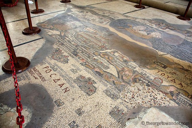 One day tour Madaba, Mount Nebo, Baptism Site, Dead Sea - Mount Nebo for one hour: views and breathing room