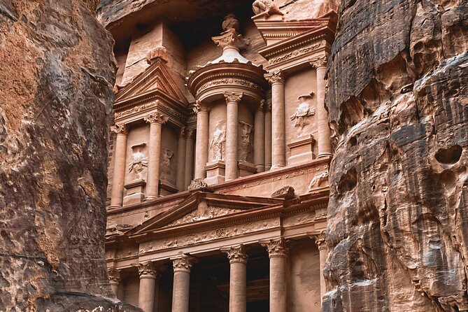Petra Highlight Tour with Private Guide Sami Nawafleh | 2.5 Hours - Starting at the Petra Visitor Center: Getting Ready to Walk