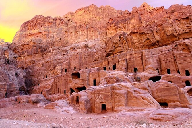 Petra, Little Petra and Shobak Castle - Private Tour From Amman - What to Bring for a Full-Day Petra Walk