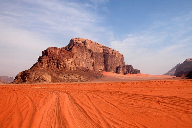 Petra & Wadi Rum Tour 03 Days - 02 Nights - Bedouin camp night: BBQ dinner and a different rhythm