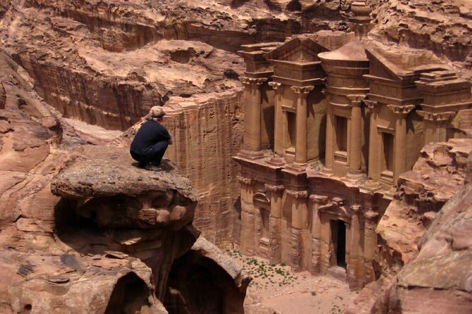 Private Day Trip to Petra From Amman - Walking the Siq and Reaching the Treasury