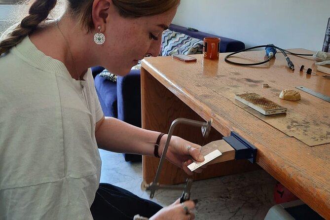 Private Experience of Simple Silver Ring Making in Amman - Who should book this ring-making session in Amman