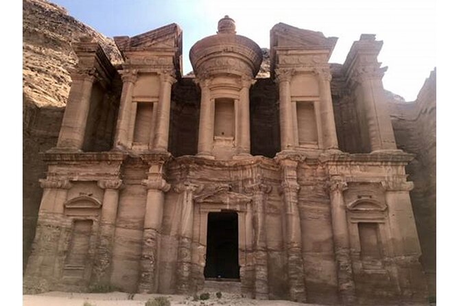 Private Full Day Tour from Amman to Petra - The long drive: 3 hours each way, handled in comfort