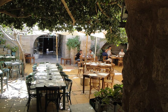 Private Madaba Haret Jdoudna Restaurant Lunch or Dinner from Amman - Key Points Worth Marking
