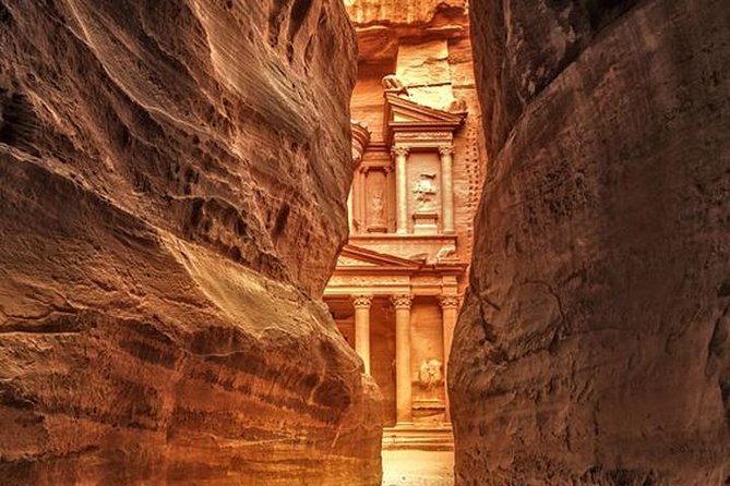 Private Petra Day Trip Including Amman Sightseeing from Amman - Private transport and why the price can make sense