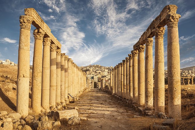 Private Tour: Jerash and Umm Qais Day Trip from Amman - Jerash Ruins: Hadrian’s Arch to the Roman Centerline