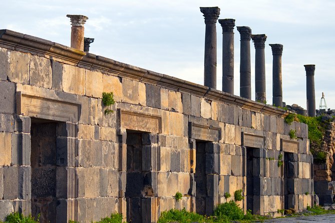 Private Tour: Jerash and Umm Qais Day Trip from Amman - Umm Qais: Greco-Roman Gadara Ruins with Big Viewpoints