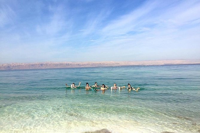 Private Transfer Airport To Dead Sea - Stress-Free Start: Meet-and-Greet at Queen Alia