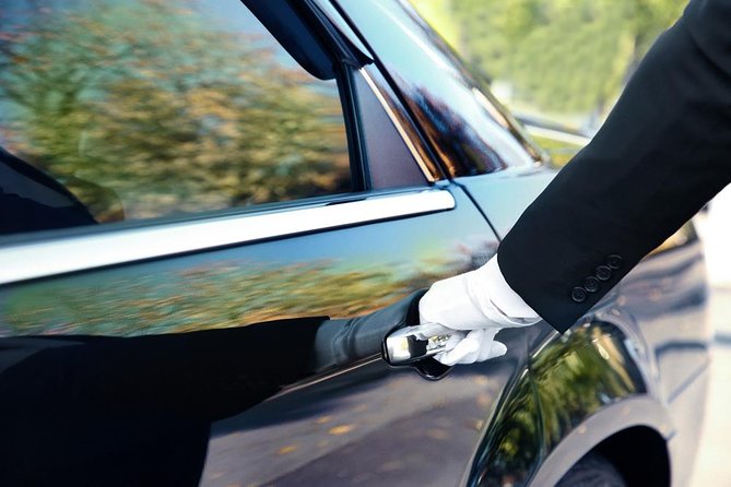 Private Transportation services (Day Use) - Long-Distance Rides Like Amman to Aqaba, Without the Border-Day Chaos