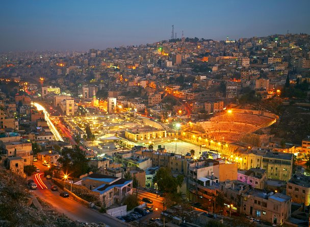 Private Walking Tour of Amman with Optional Street Food Experience - Rainbow Street and Al Pasha Hammam, where the tour gets its energy