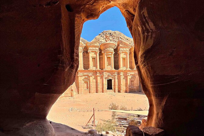 The Ultimate Jordan Experience - 8 Full Days Private Tour - Petra day with a licensed guide: what you actually need to see