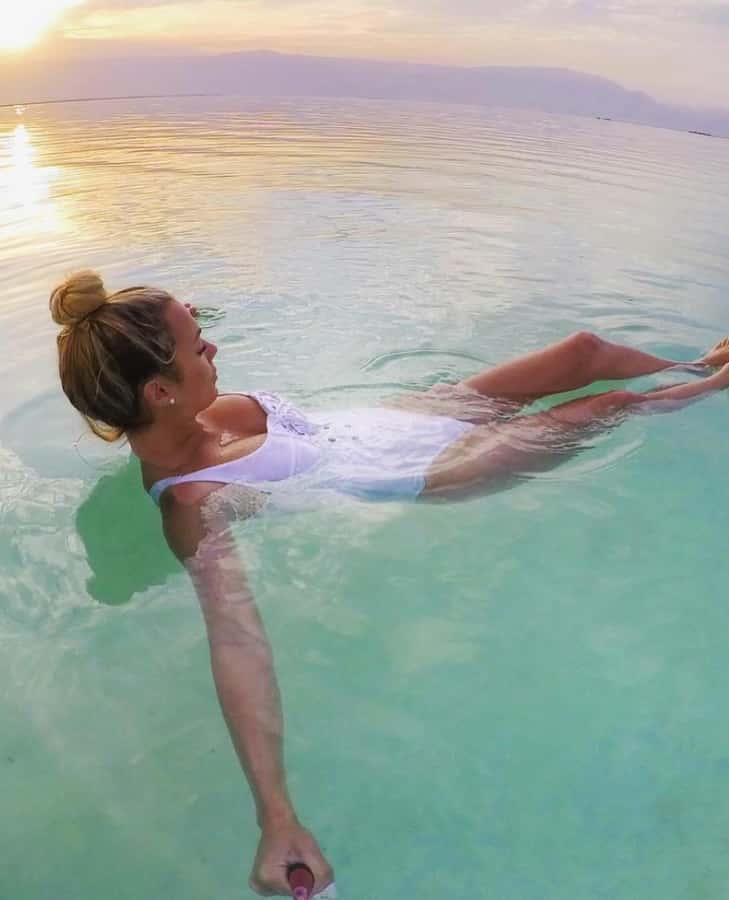 Tour To Madaba, Mount Nebo, & Dead Sea - Dead Sea time: buoyancy, mud, and a hotel lunch rhythm