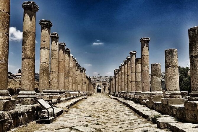 Umm Qais, Ajloun and Jerash Full-Day Tour from Amman - Stop 3: Jerash Ruins, Greco-Roman Meets the East