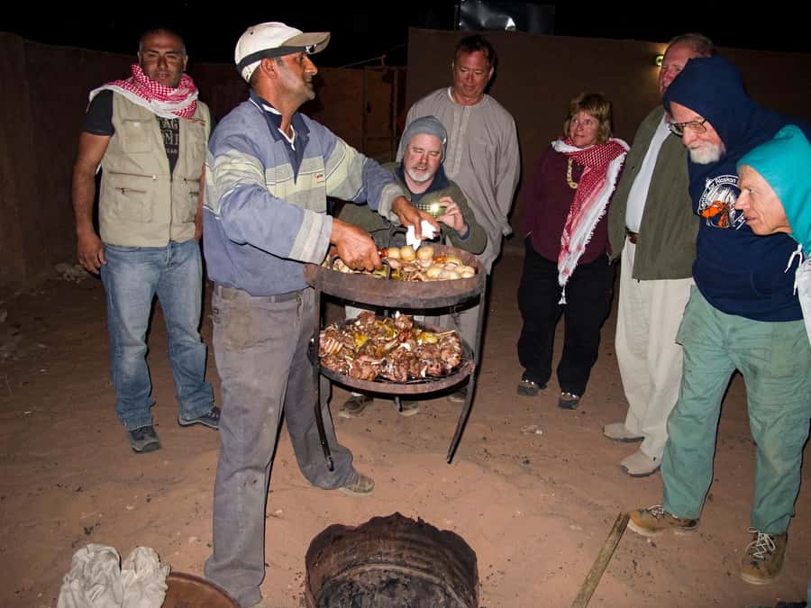 Wadi Rum: 2 Hour Camel Ride at Sunset/Sunrise Overnight - Practical tips that make the ride better