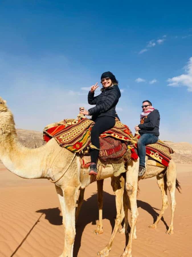 Wadi Rum (2) hour jeep morning tour or sunset tour - Morning vs Sunset: Picking the Departure That Fits Your Priorities