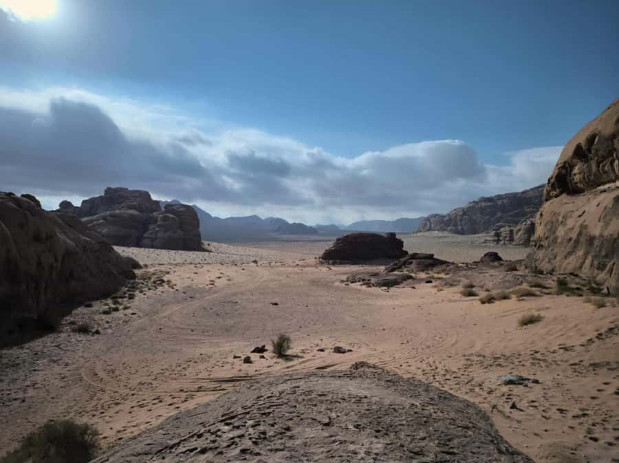 Wadi Rum: 2-Hour Jeep Tour with Bedouin Tea - Timing, start times, and how to stay comfortable