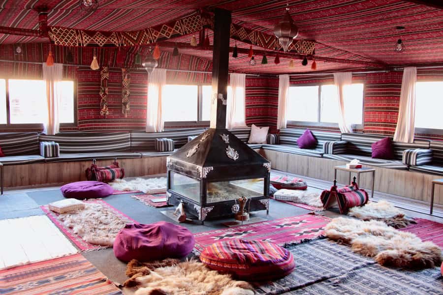 Wadi Rum: 2nights|3Day all-inclusive BedouinDesertExperience - Food, Tea, and Water: The All-Inclusive Part That Saves Energy