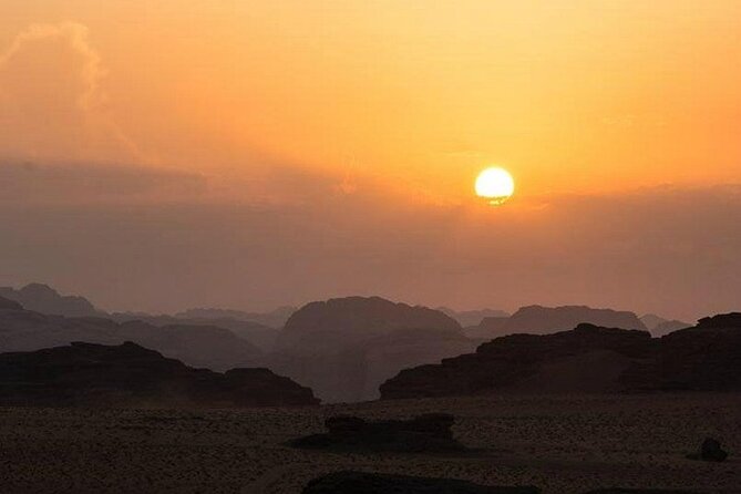Wadi Rum 4-Hour Sunset Tour - Wadi Rum Desert Highlights - Lawrence’s House: stone piles, caravan-era positioning
