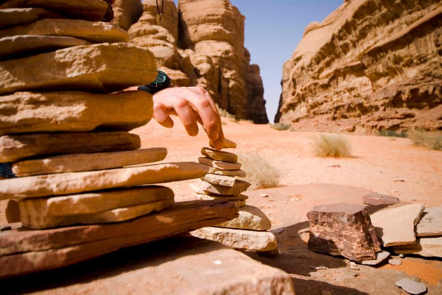 Wadi Rum: Choose 2 to 9 Hour Jeep Pass, Guide & Meal Options - Lunch, tea, and vegan friendly comfort in the desert