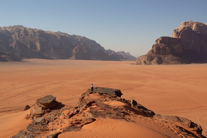 Wadi Rum Desert Tour with Lunch & Sunset - Lawrence House and Mushroom Rock: iconic viewpoints that reward patience