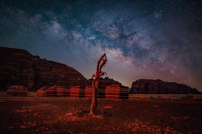 Wadi Rum: Explorer Jeep Tour PASS + Local Food + Optional Stay - Food in the desert: what’s included, what to expect, and how to stay comfortable
