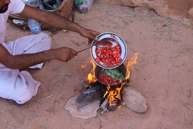 Wadi Rum Full Day Jeep Tour - Sand dunes, photos, and those well-timed foot breaks