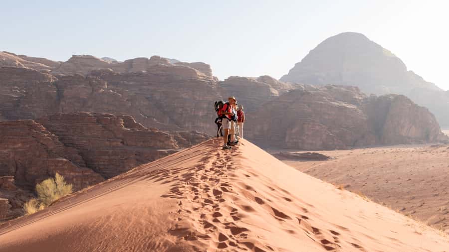 Wadi Rum: Guided Jeep Tour With Overnight Stay and Meals - Meals and drinks: more than box-checking
