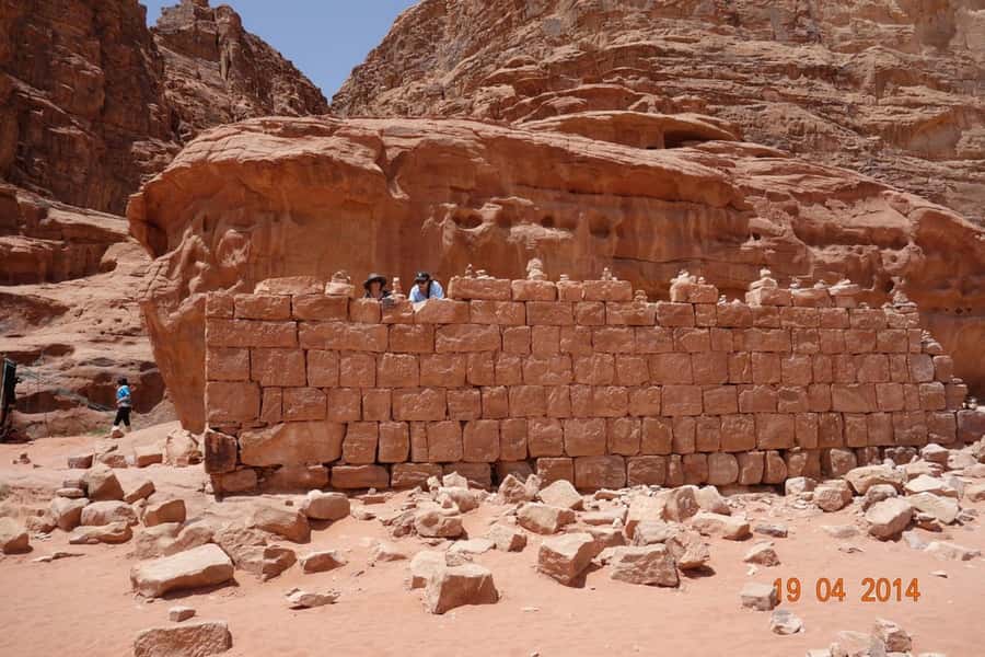 Wadi Rum Highlights: 4-Hour Jeep Tour - Morning or Sunset. - Meeting Odeh in Wadi Rum Village, then getting rolling