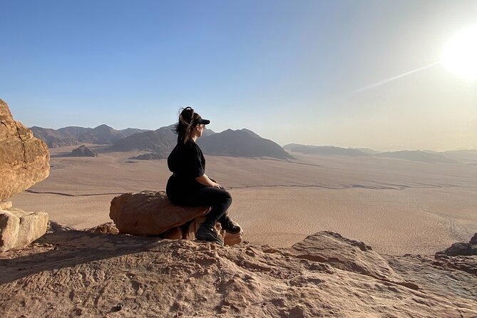 Wadi Rum Mountain Hike: Jebel Al Hash, overlooking Saudi Arabia! + tour & Lunch - From Wadi Rum Village to a real workday start