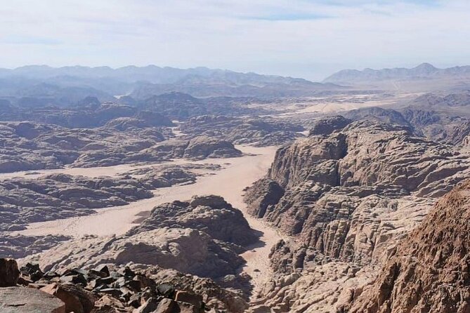 Wadi Rum Mountain Hike: Umm Ad Dami, highest point of Jordan + Jeep tour & Lunch - Should you book the Umm Ad Dami hike and jeep tour?