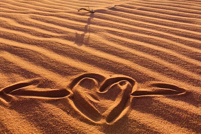 Wadi Rum overnight jeeptour - 1 Day/ 1 Night - Khazali Canyon inscriptions and waterhole time