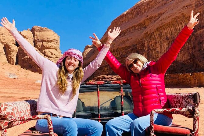 Wadi Rum overnight jeeptour - 1 Day/ 1 Night - Lawrence’s Spring: quick scramble, big payoff views
