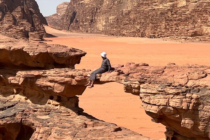 Wadi Rum Short Tours - Jebel Khazali: Nabatean inscriptions and canyon clues